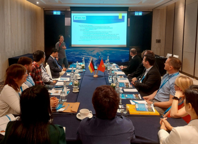 B2B Vietnam - German. 
